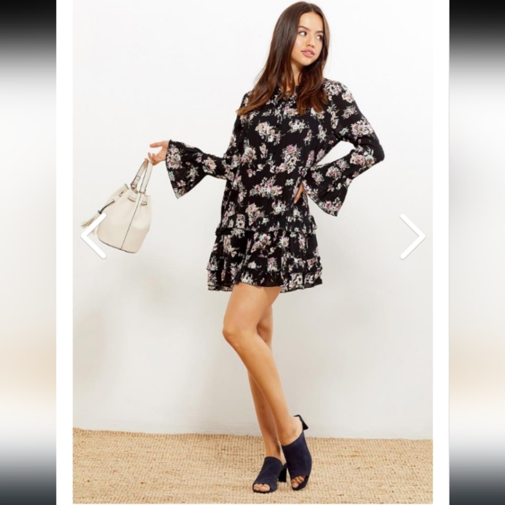 Ro&De Ruffle Hem Floral Women Clothing Dress Size L